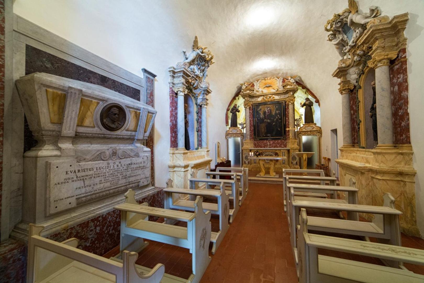 Отель Convento San Bernardino Montefranco Экстерьер фото